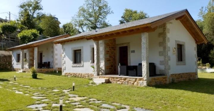 Lagunas De Sanabria Guest House Trefacio ภายนอก รูปภาพ